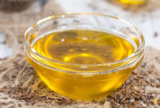 亞麻籽油廠家：亞麻籽油怎樣食用最好？